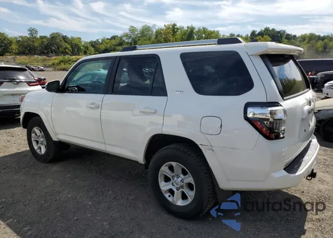 2023 Toyota 4Runner Se из США, поврежденный, VIN JTENU5JR8P6190377